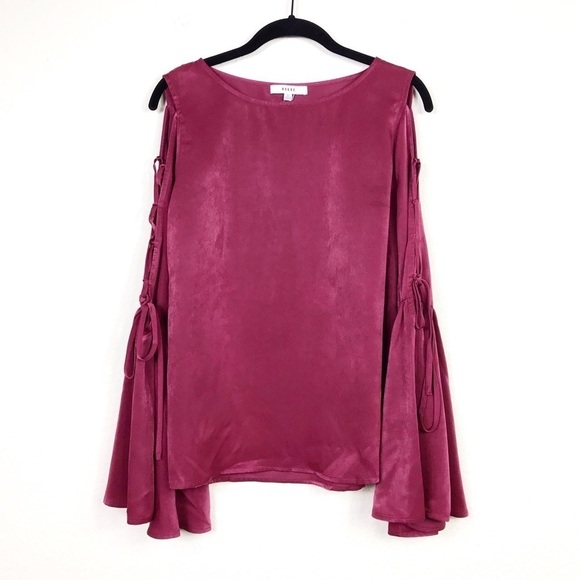 Ro & De Cold Shoulder Lace-Up Bell Sleeve Top XS - Picture 3 of 9